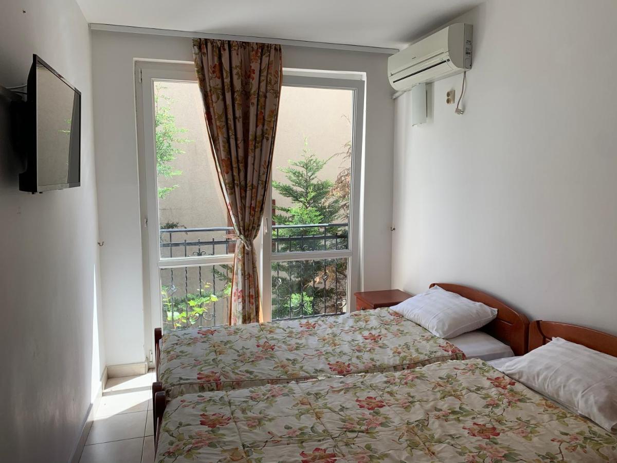 The Four Fish Apartment Petrovac Exterior photo