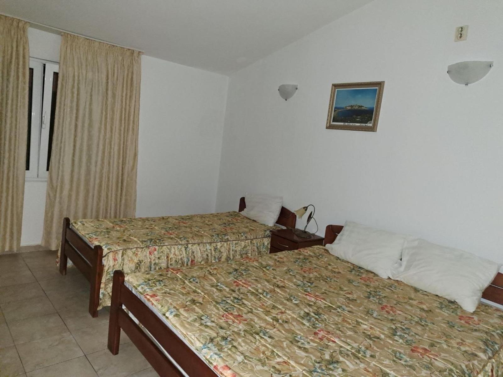 The Four Fish Apartment Petrovac Exterior photo